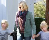 Naomi-Watts-and-Her-Boys